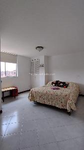 Apartamento en venta en Calasanz, Medellín · foto 13 de 20