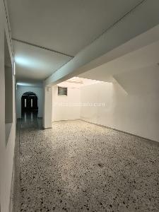 Casa de 5 alcobas en arriendo en Prado Centro, Medellín, 698 m² · foto 5 de 20