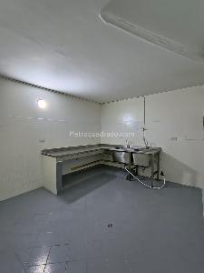 Casa de 5 alcobas en arriendo en Prado Centro, Medellín, 698 m² · foto 15 de 20