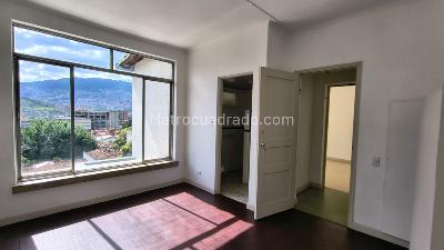 Casa de 5 alcobas en arriendo en Prado Centro, Medellín, 698 m² · foto 19 de 20