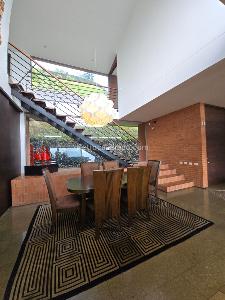 Casa de 5 alcobas en venta en Las Palmas, Medellín, 367 m² · foto 10 de 20