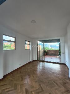 Apartamento de 3 alcobas en arriendo en El Diamante No. 2, Medellín, 162 m² · foto 9 de 18