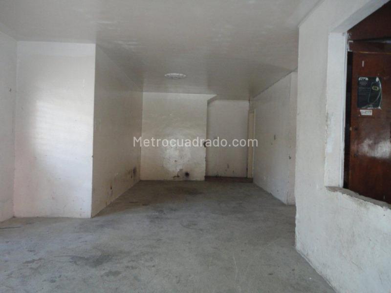 Casa Comercial en Arriendo en Belén (Lista para Bodega) - 6