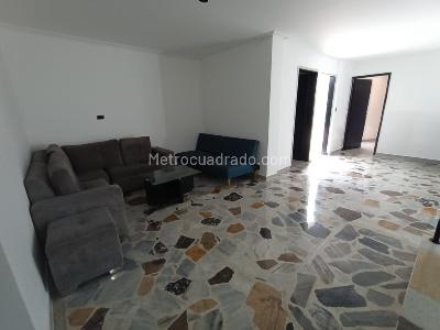 Casa de 5 alcobas en arriendo en Nutibara, Medellín, 360 m² · foto 8 de 20