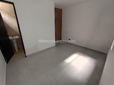 Casa de 5 alcobas en arriendo en Nutibara, Medellín, 360 m² · foto 15 de 20