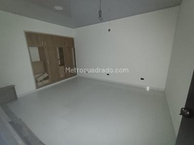 Casa de 5 alcobas en arriendo en Nutibara, Medellín, 360 m² · foto 16 de 20