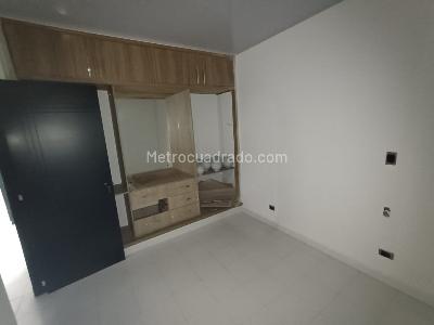 Casa de 5 alcobas en arriendo en Nutibara, Medellín, 360 m² · foto 18 de 20