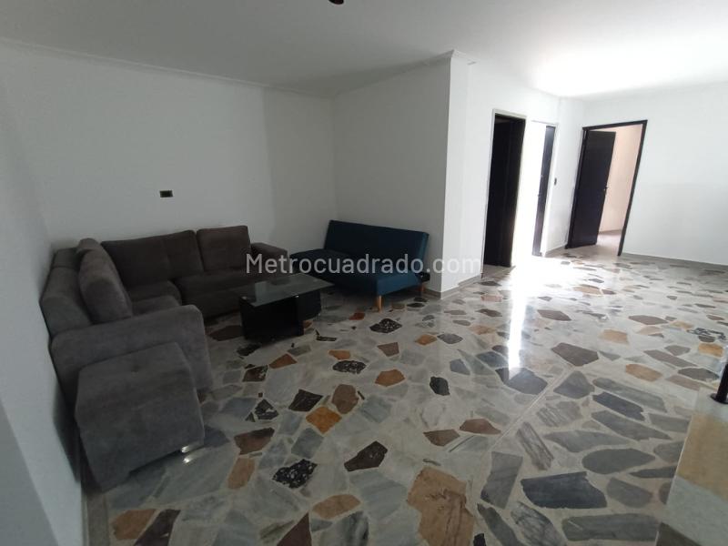 Casa elegante de 5 Alcobas en Nutibara - 8