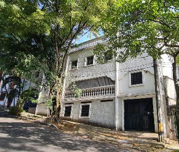 Casa de 5 alcobas en venta en Prado, Medellín · foto 2 de 20