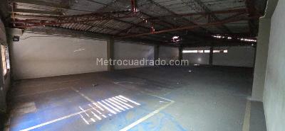 Casa de 5 alcobas en venta en Prado, Medellín · foto 19 de 20