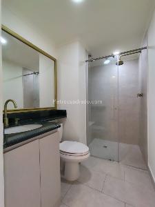 Apartamento en venta en El Poblado, Medellín · foto 12 de 20