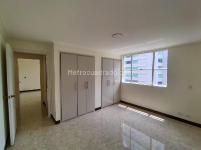 Apartamento en venta en El Poblado, Medellín · foto 18 de 20