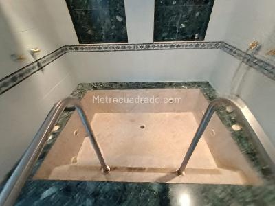 Apartamento de 3 alcobas en venta en Patio Bonito, Medellín, 175 m² · foto 7 de 17