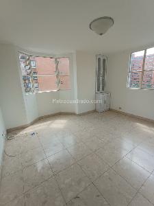 Apartamento de 3 alcobas en venta en Patio Bonito, Medellín, 175 m² · foto 8 de 17