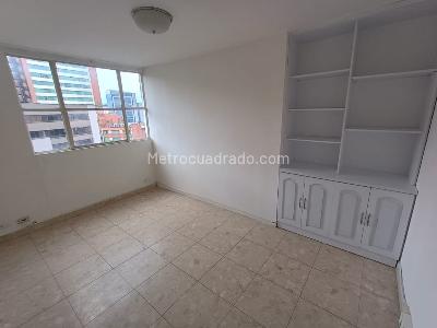 Apartamento de 3 alcobas en venta en Patio Bonito, Medellín, 175 m² · foto 14 de 17