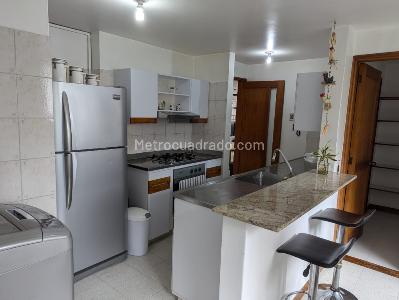 Apartamento de 3 alcobas en arriendo en El Poblado, Medellín, 130 m² · foto 4 de 20