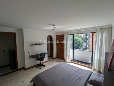 Apartamento de 3 alcobas en arriendo en El Poblado, Medellín, 130 m² · foto 6 de 20