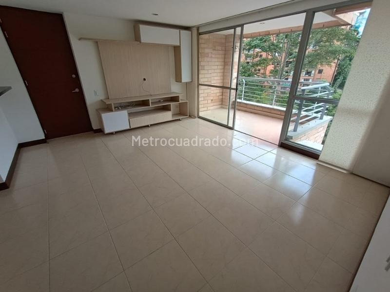 Elegant 3BR Apartment in Envigado - 2