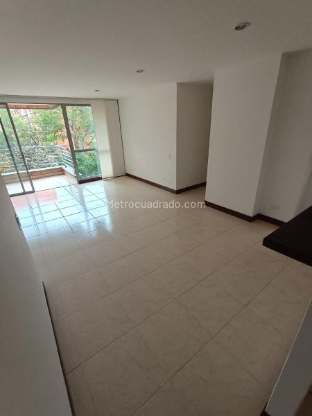 Elegant 3BR Apartment in Envigado - 3
