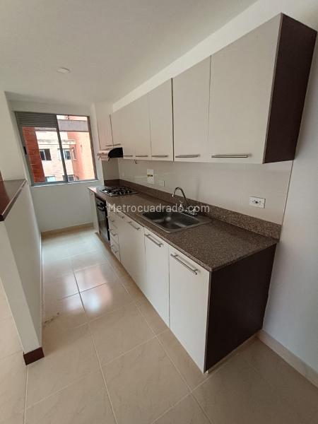 Elegant 3BR Apartment in Envigado - 5
