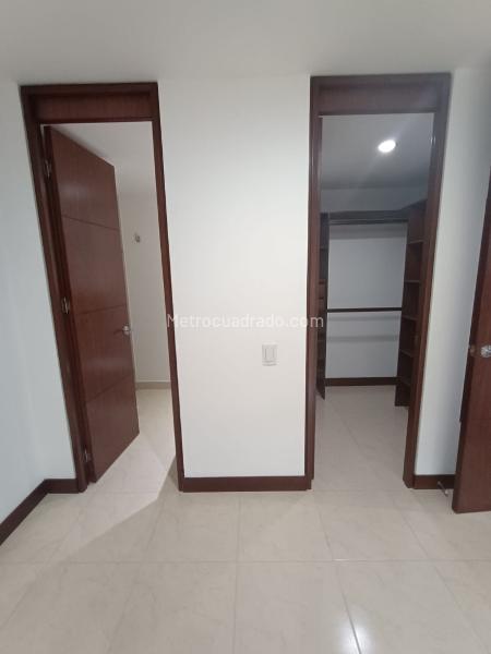 Elegant 3BR Apartment in Envigado - 7