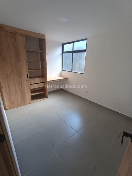 Charming 5BR Apartment in Buenos Aires - 5