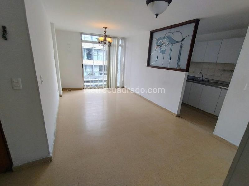 Apartamento Acogedor de 2 Alcobas en Belén Malibu - 2