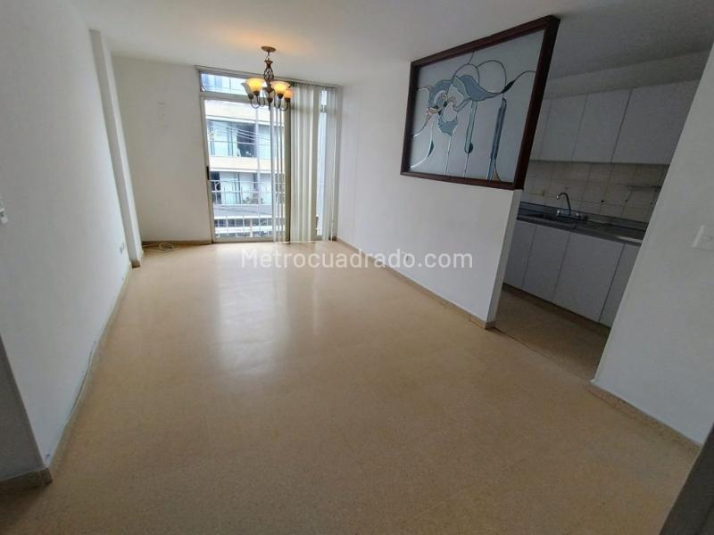 Apartamento Acogedor de 2 Alcobas en Belén Malibu - 6