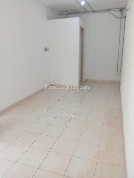 2BR House for Rent in Manrique near Metropl·s - 3