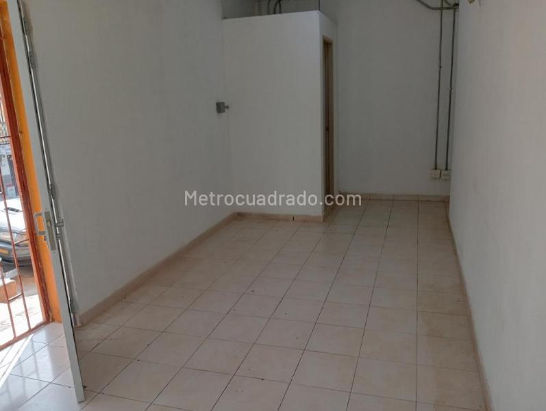 2BR House for Rent in Manrique near Metropl·s - 4