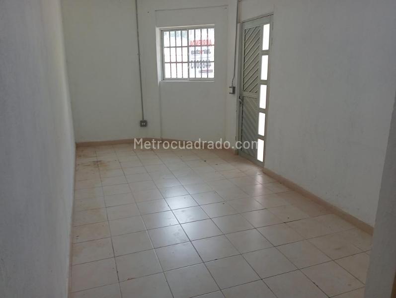 2BR House for Rent in Manrique near Metropl·s - 5