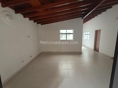 Apartamento en venta en La Candelaria, Medellín · foto 3 de 19