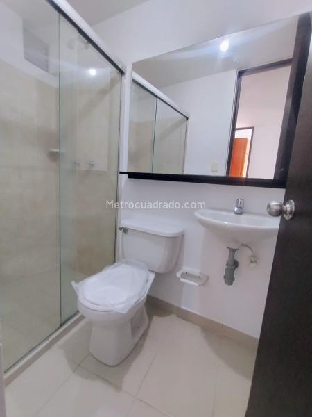 Apartamento Cómodo de 2 Alcobas en Santa Lucía - 5