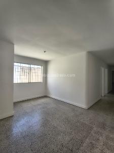 Apartamento de 3 alcobas en venta en La Candelaria, Medellín, 118 m² · foto 5 de 17