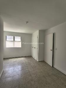 Apartamento de 3 alcobas en venta en La Candelaria, Medellín, 118 m² · foto 9 de 17