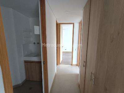 Apartamento de 2 alcobas en arriendo en Las Palmas, Medellín, 70 m² · foto 12 de 15