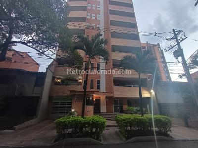 Apartamento de 3 alcobas en venta en Laureles, Medellín, 130 m² · foto 14 de 20