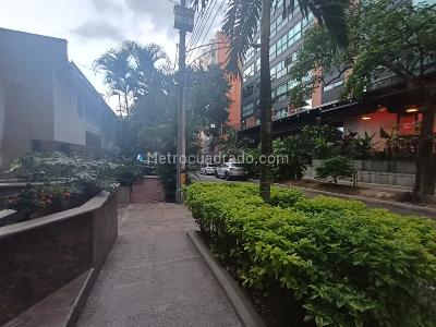 Apartamento de 3 alcobas en venta en Laureles, Medellín, 130 m² · foto 16 de 20