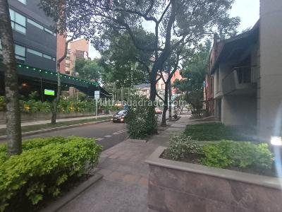 Apartamento de 3 alcobas en venta en Laureles, Medellín, 130 m² · foto 17 de 20