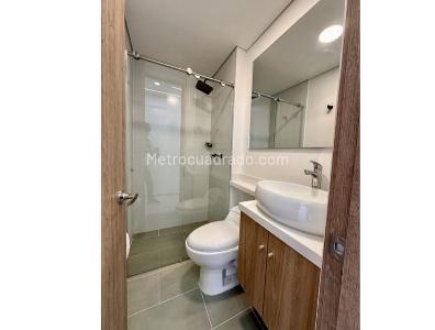 Apartamento en venta en Ditaires, Itagüí · foto 8 de 17