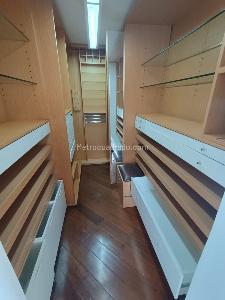 Apartamento de 4 alcobas en arriendo en El Poblado, Medellín, 213 m² · foto 9 de 20