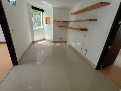 Apartamento de 3 alcobas en arriendo en Santa María De Los Ángeles, Medellín, 140 m² · foto 16 de 20