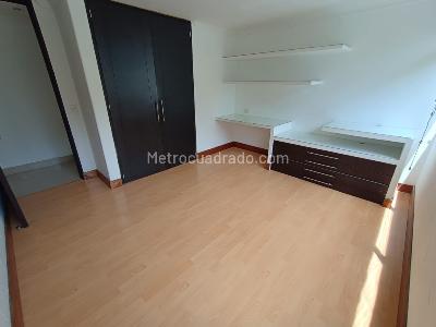 Apartamento de 3 alcobas en arriendo en Santa María De Los Ángeles, Medellín, 140 m² · foto 18 de 20