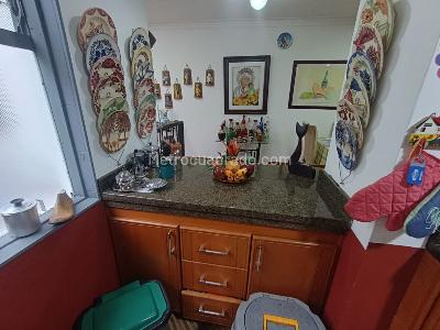 Casa de 3 alcobas en venta en La Castellana, Medellín, 255 m² · foto 6 de 19