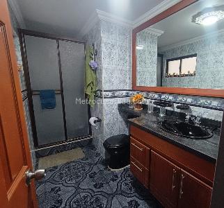 Casa de 3 alcobas en venta en La Castellana, Medellín, 255 m² · foto 7 de 19