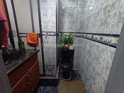 Casa de 3 alcobas en venta en La Castellana, Medellín, 255 m² · foto 10 de 19