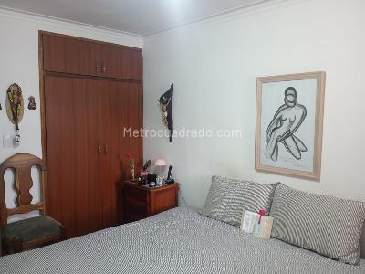 Casa de 3 alcobas en venta en La Castellana, Medellín, 255 m² · foto 15 de 19