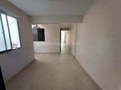 Apartamento de 2 alcobas en venta en Cristobal, Medellín, 55 m² · foto 8 de 12