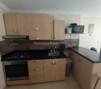 Apartamento de 2 alcobas en venta en Cristobal, Medellín, 55 m² · foto 3 de 12