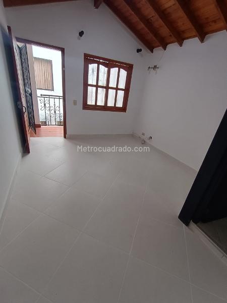 Piso – Bello - Vista 3